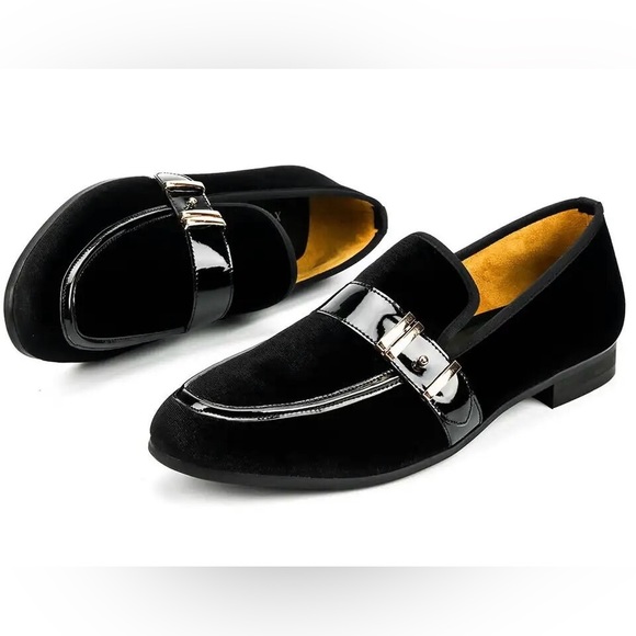 Men’s Velvet Black Loafers